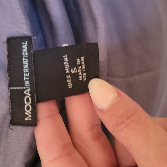 Off shoulder blue/grey Moda international top size small - Picture 2 of 3